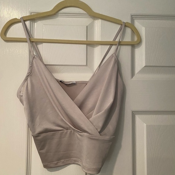 COPY - Zara Crop Top - Picture 2 of 4